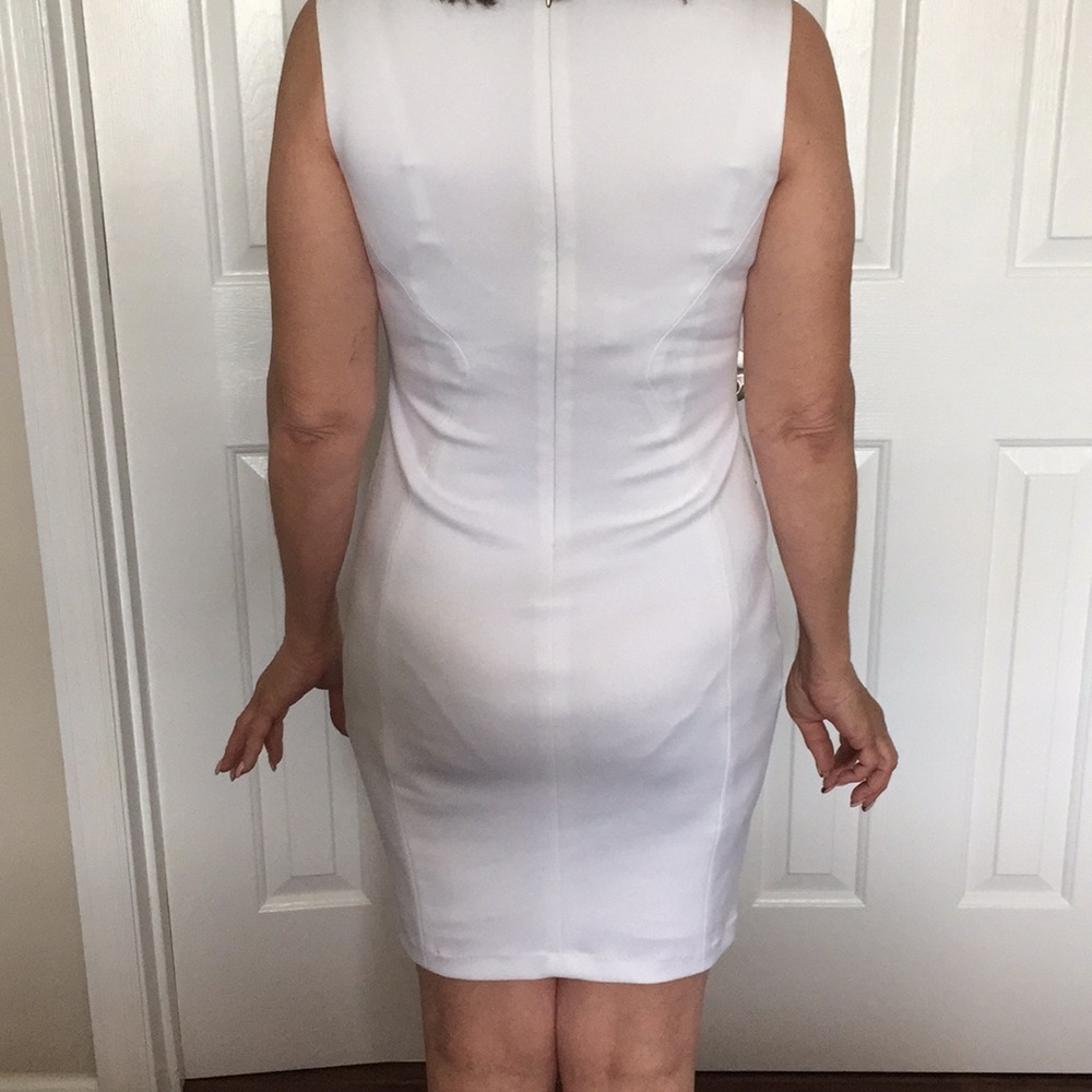 Dress - Picture 5 of 5